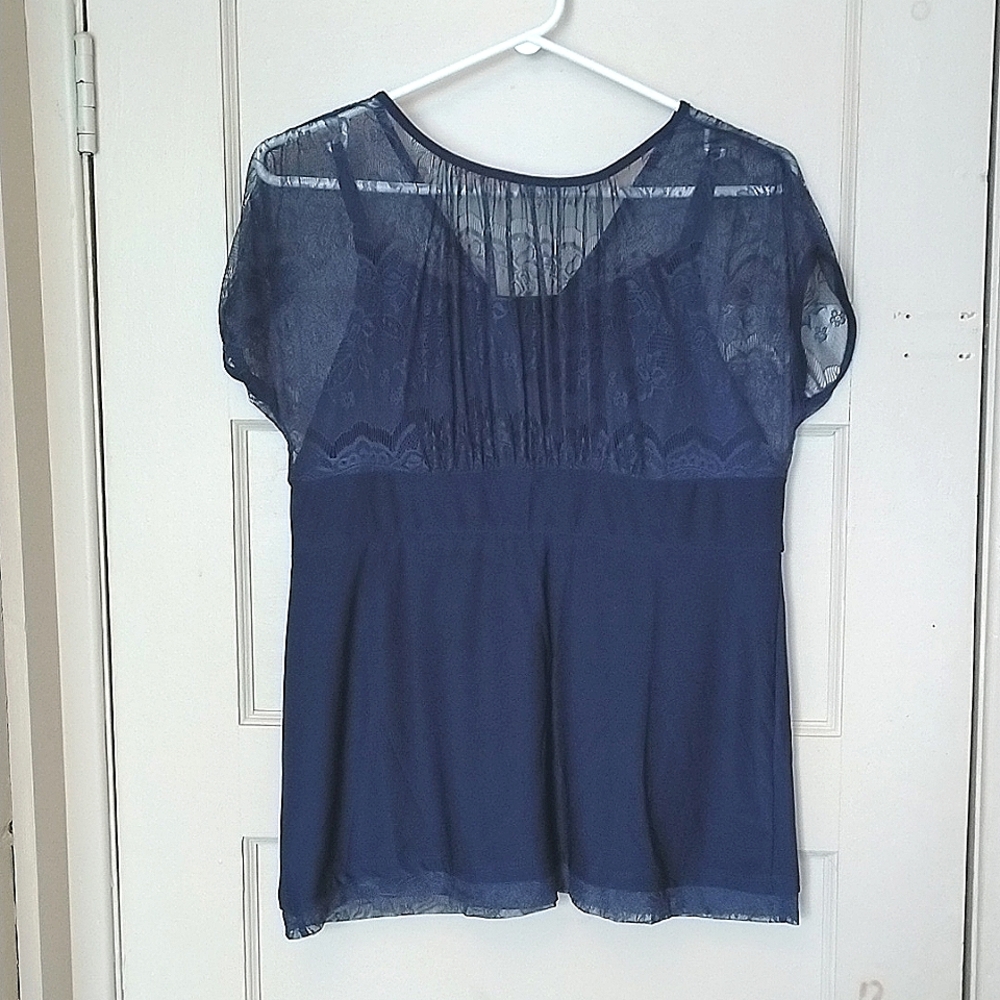 3/$30💜BNWOT Avon Size M Navy Blue Top